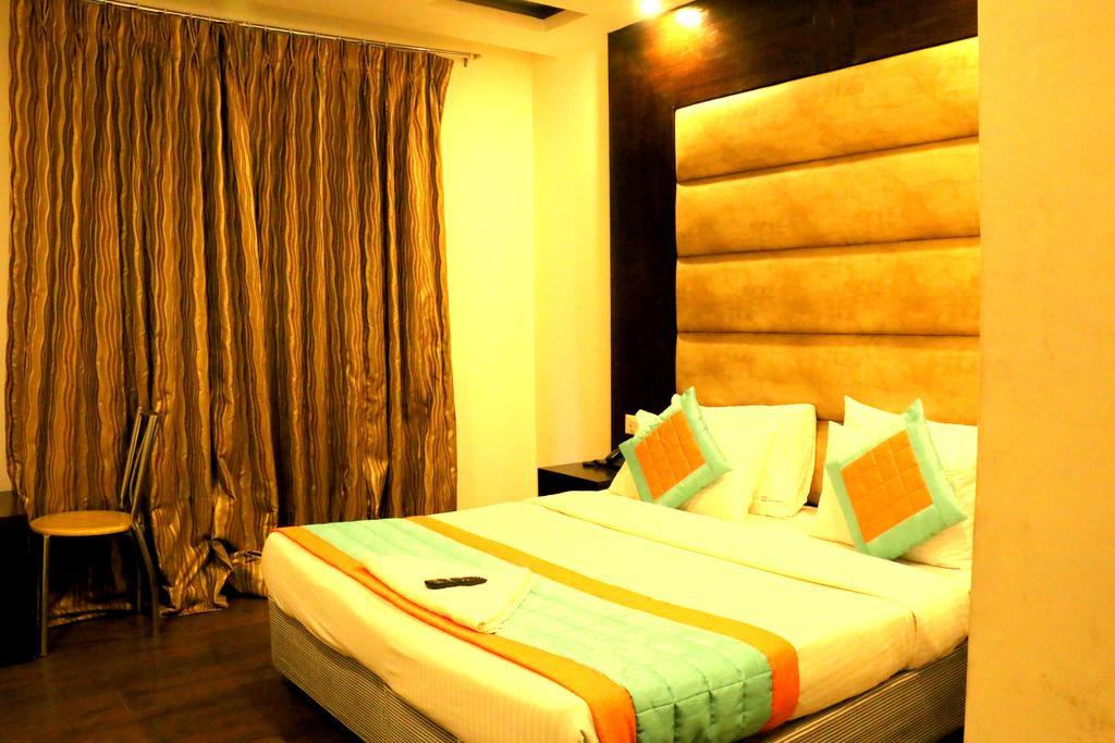 Hotel Benz International Delhi (National Capital Territory of India) Exterior foto