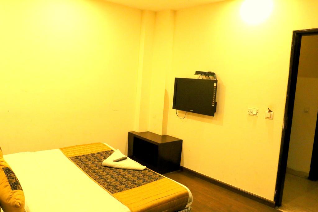 Hotel Benz International Delhi (National Capital Territory of India) Exterior foto