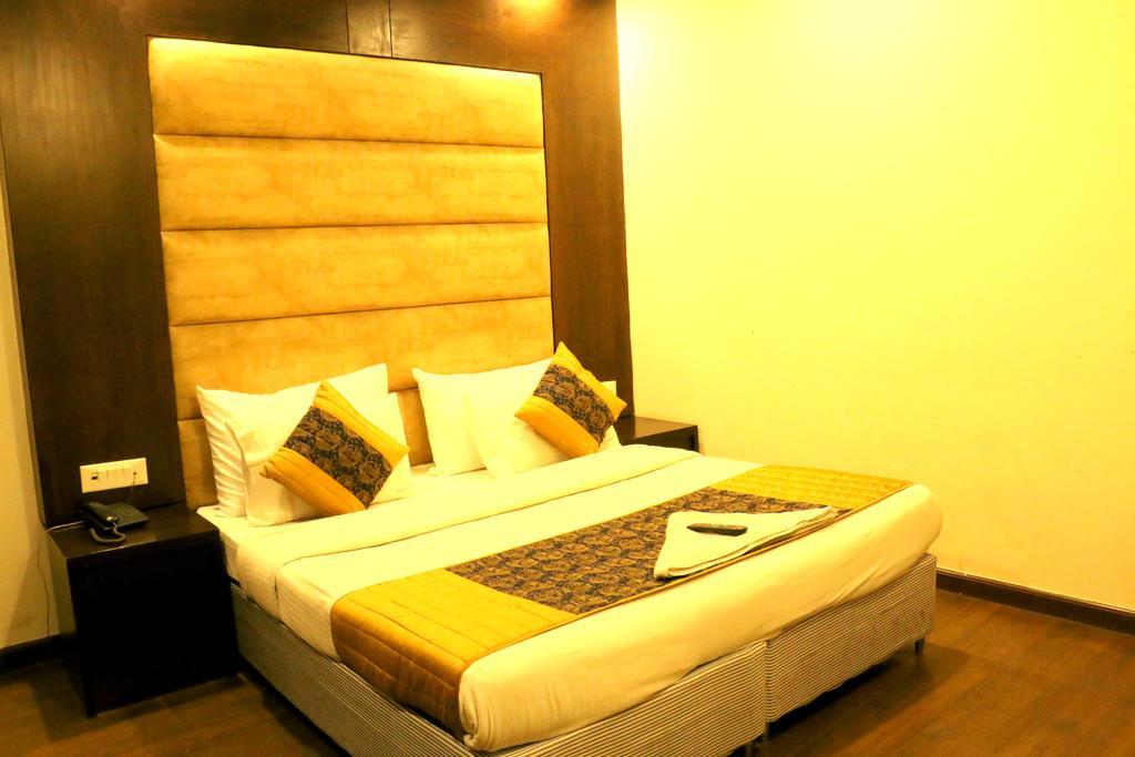 Hotel Benz International Delhi (National Capital Territory of India) Exterior foto