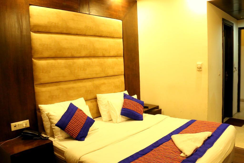 Hotel Benz International Delhi (National Capital Territory of India) Exterior foto