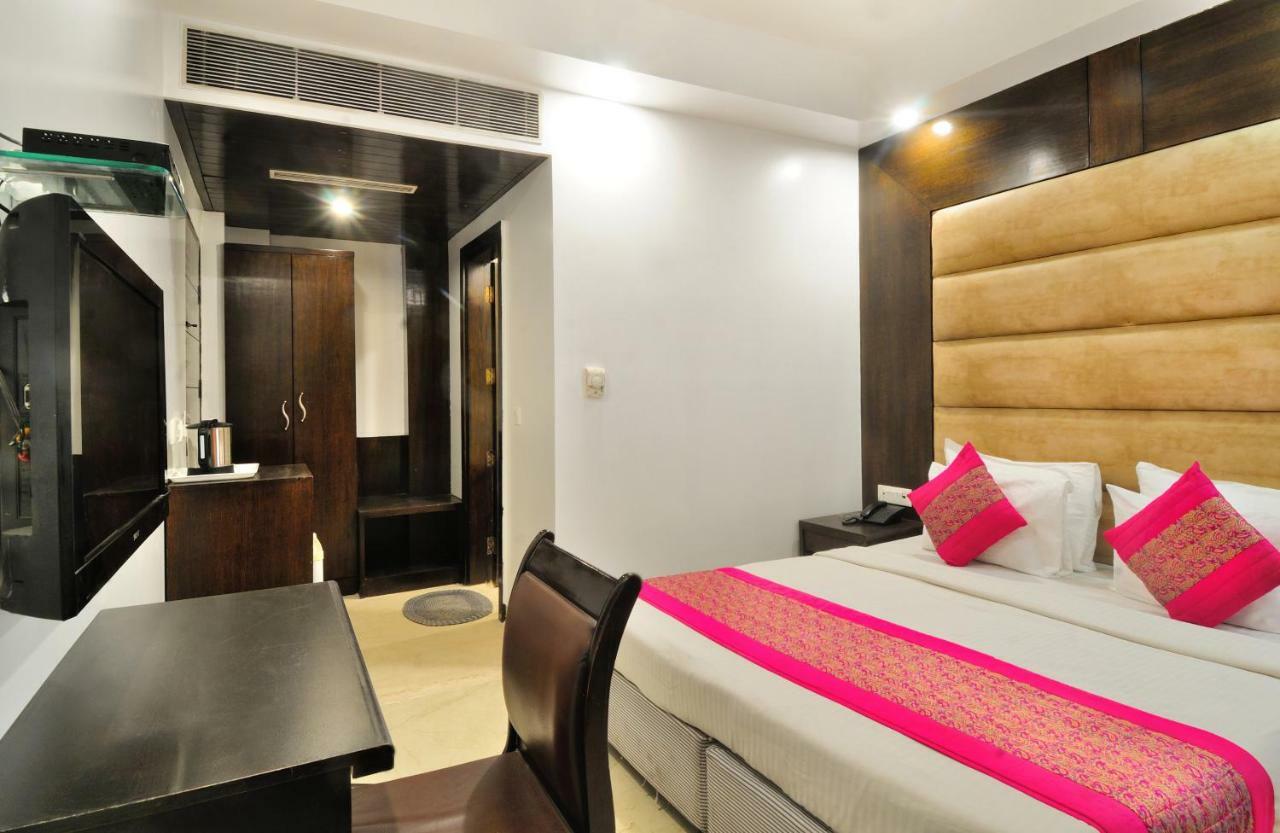 Hotel Benz International Delhi (National Capital Territory of India) Exterior foto