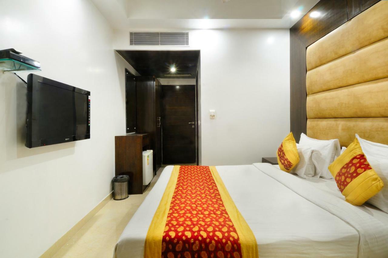 Hotel Benz International Delhi (National Capital Territory of India) Exterior foto