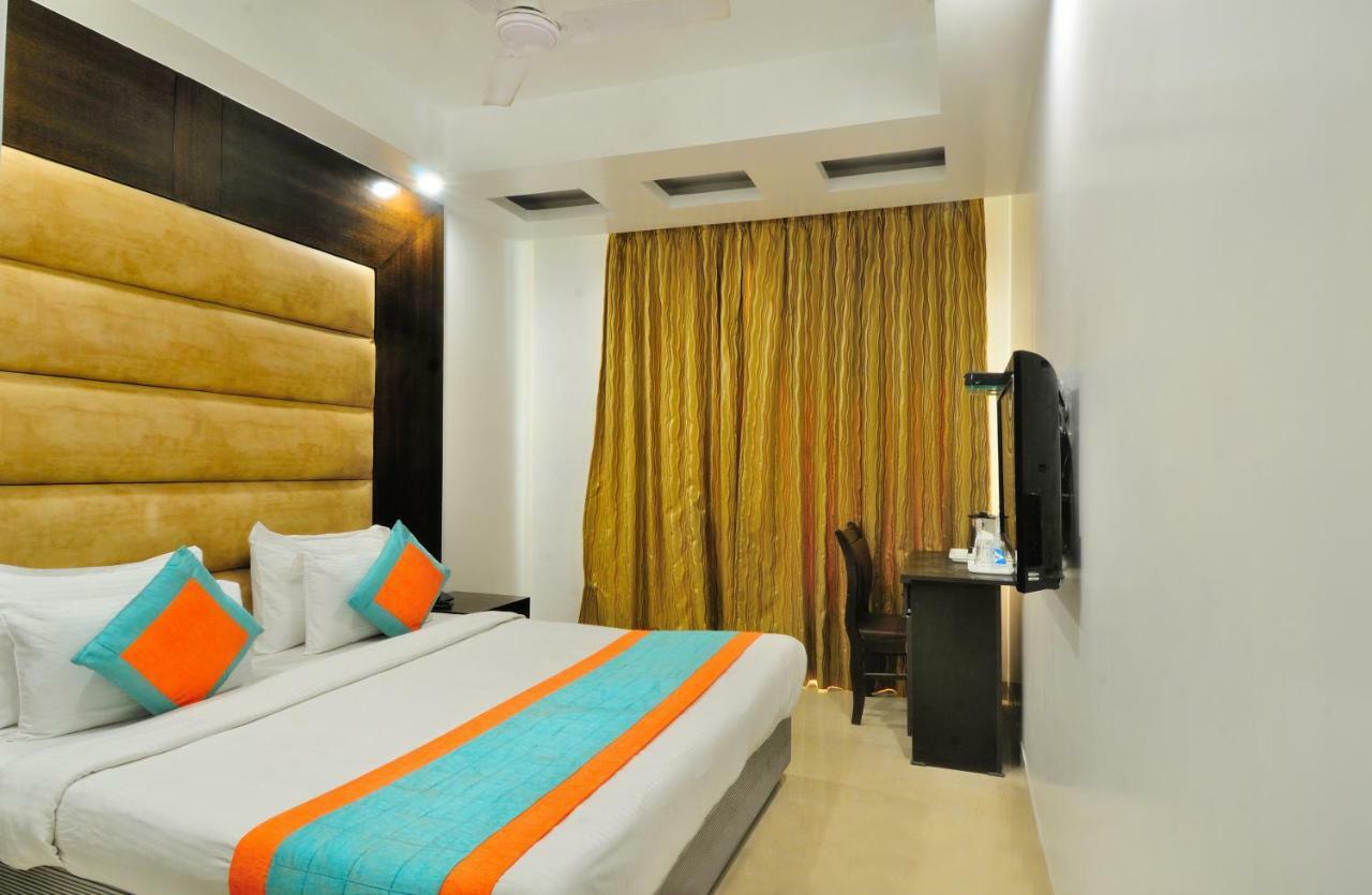 Hotel Benz International Delhi (National Capital Territory of India) Exterior foto
