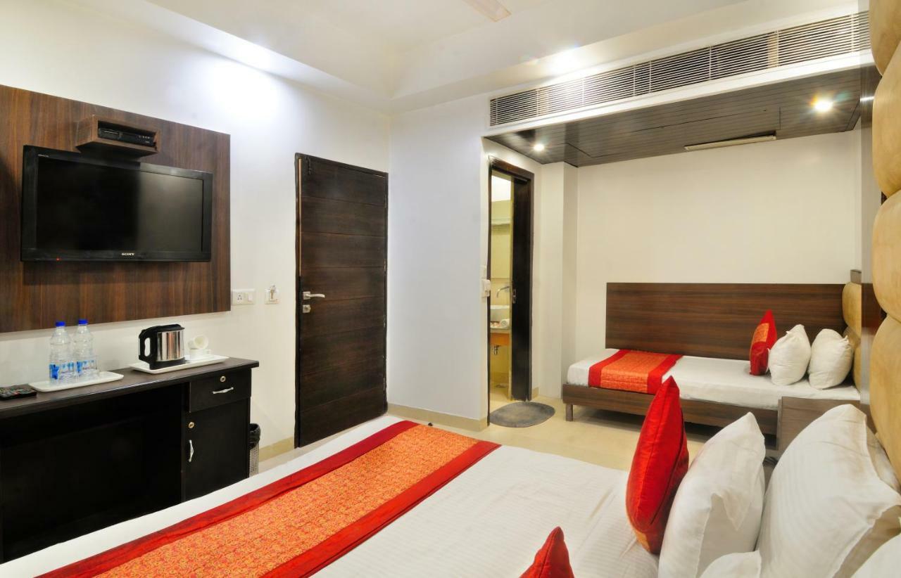 Hotel Benz International Delhi (National Capital Territory of India) Exterior foto