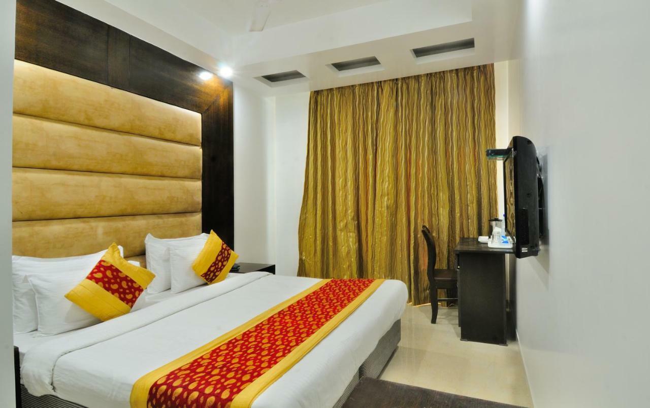 Hotel Benz International Delhi (National Capital Territory of India) Exterior foto